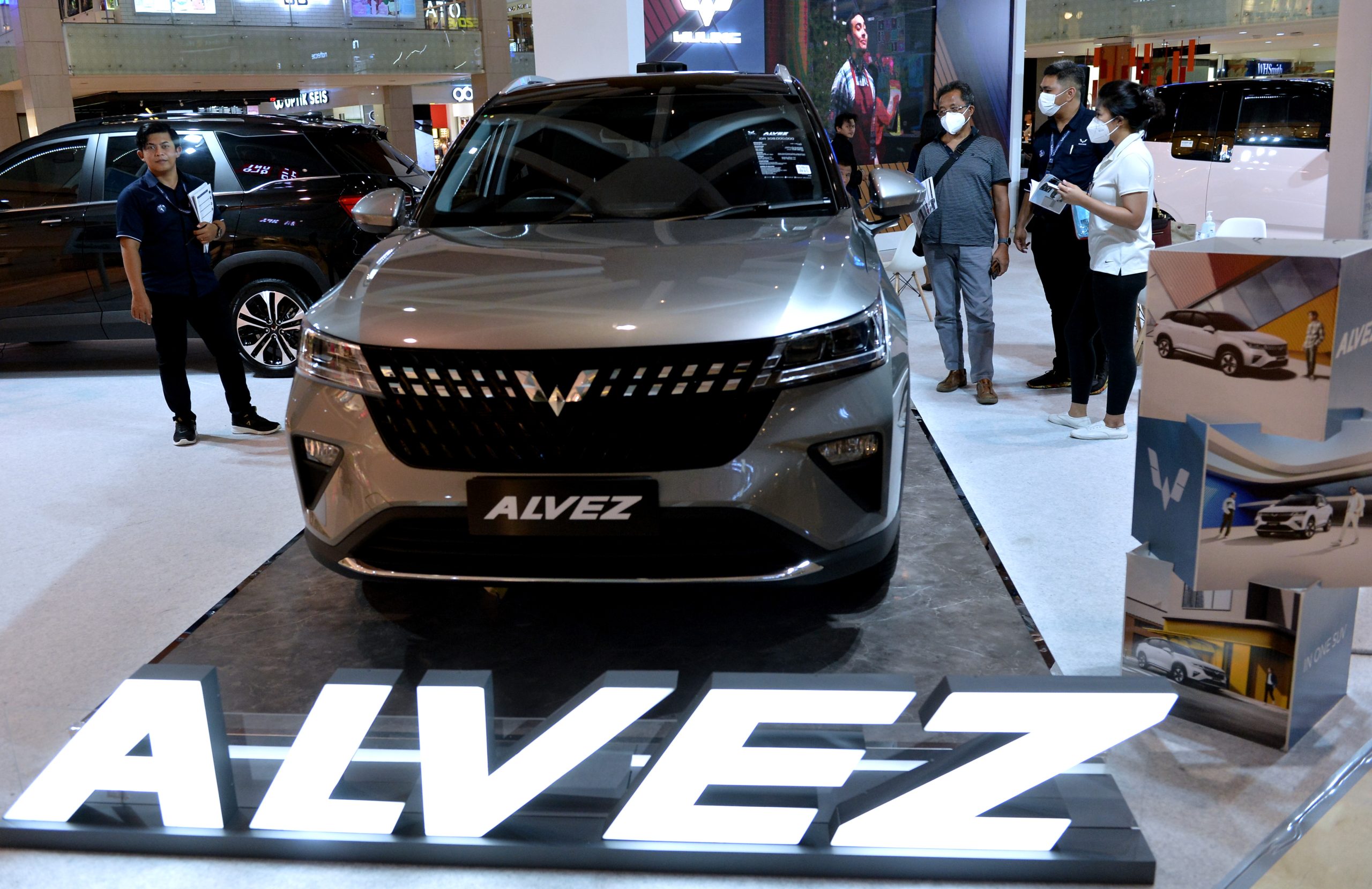 Alvez, Compact SUV Terbaru dari Wuling Menyapa Masyarakat Pulau Dewata